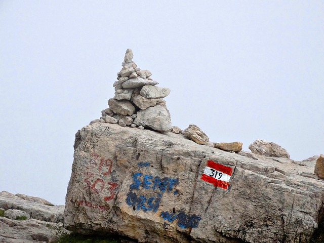 Free Trail Mountain photo and picture