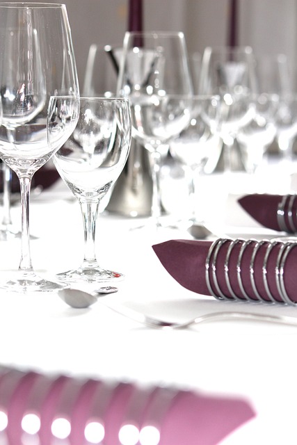 Free Set Table Table photo and picture