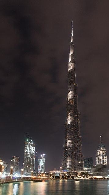 Free Dubai Burj Khalifa photo and picture