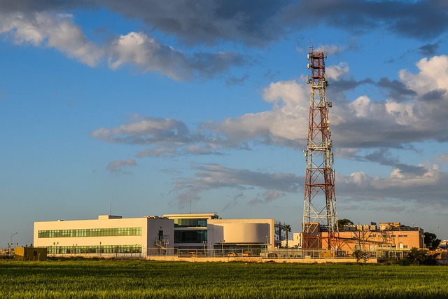 Free Paralimni Building photo and picture