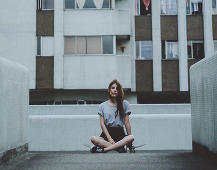 Free Woman Model photo and picture