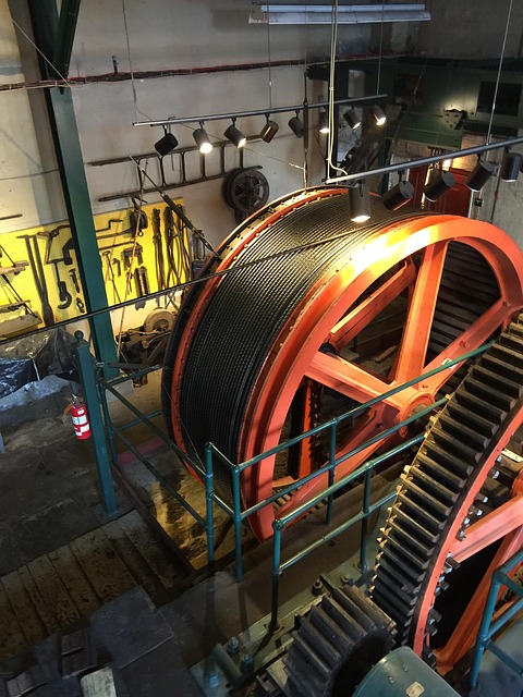 Free Machine Wheel photo and picture