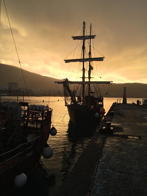 Free Sunset Boat photo and picture