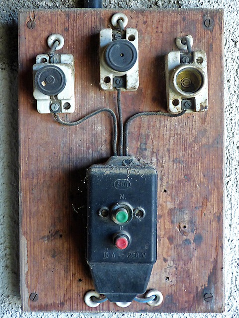 Free Electrical Box Differential photo and picture
