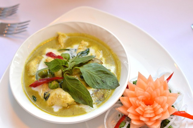 Free Thai Green Curry Thai Food photo and picture