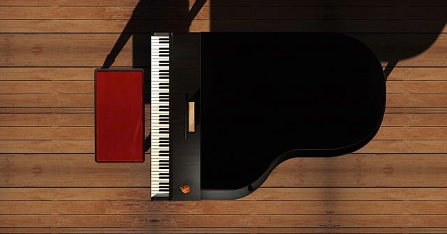 Free piano wing music illustration