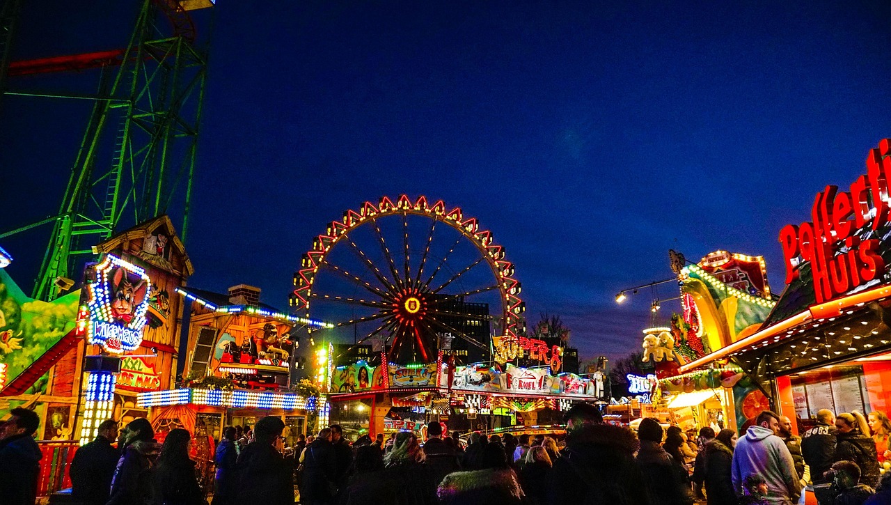 Plus De 40 000 Images De Fete Foraine Et De F te Foraine Pixabay Plus De 40 000 Images De Fete Foraine Et De F te Foraine Pixabay