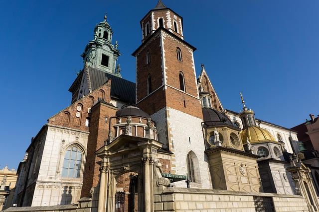 Free Cathedral Wawel Royal Castle photo and picture