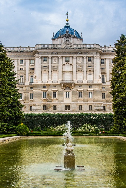 Free Madrid Palace photo and picture