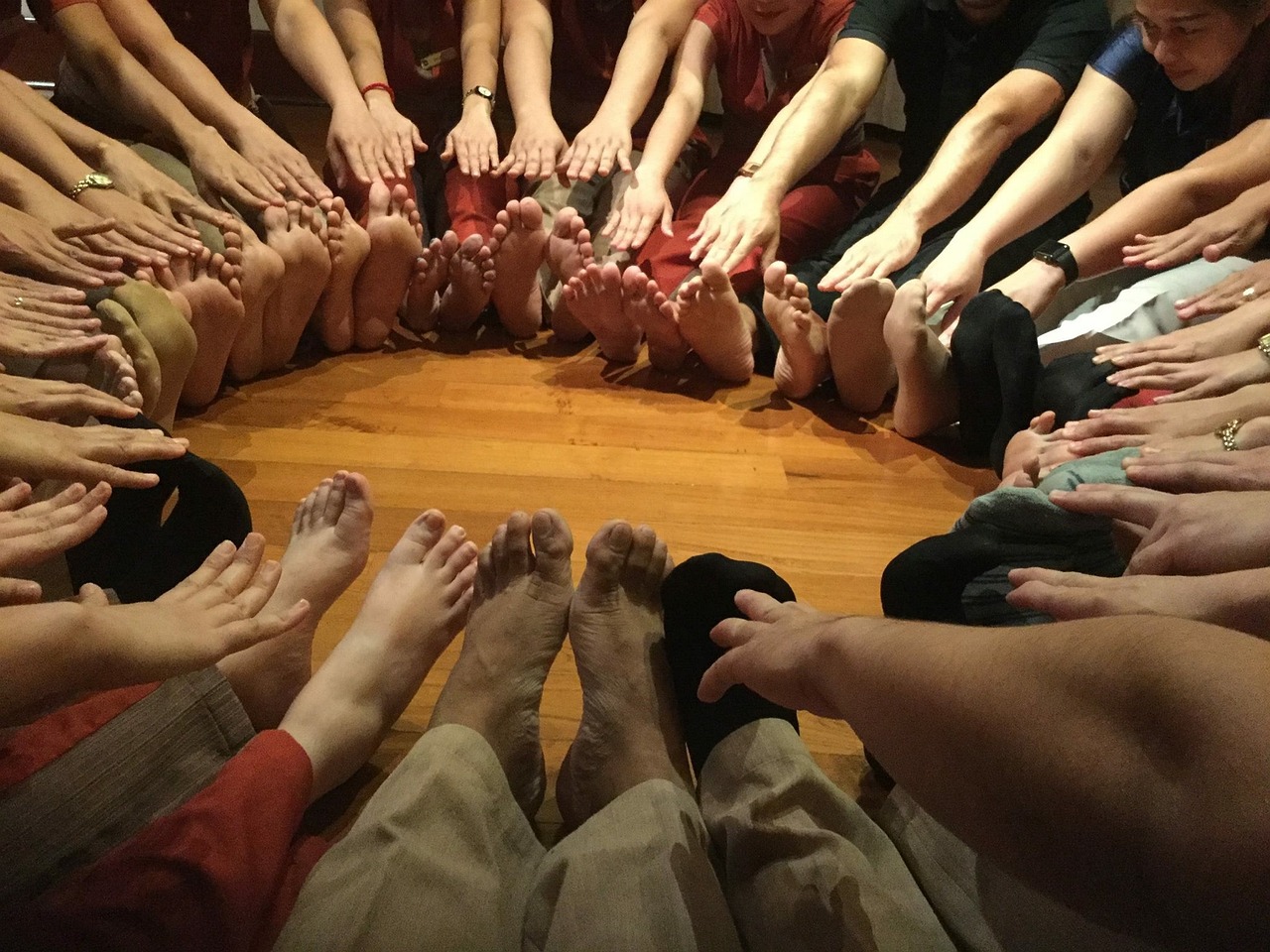 10,000+ Free Feet Group & Feet Images - Pixabay