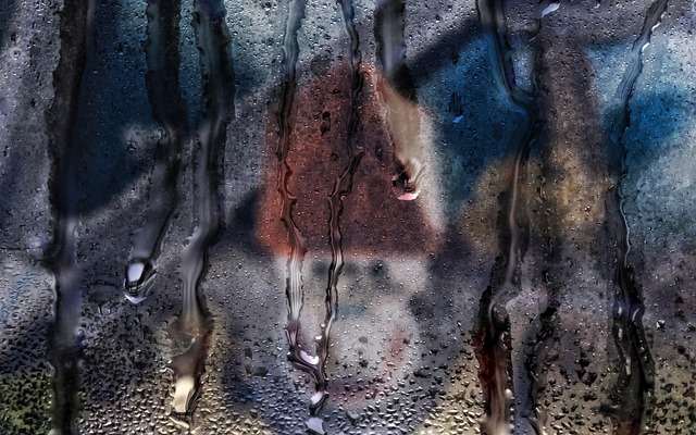 Free Water Drop Mirror photo and picture