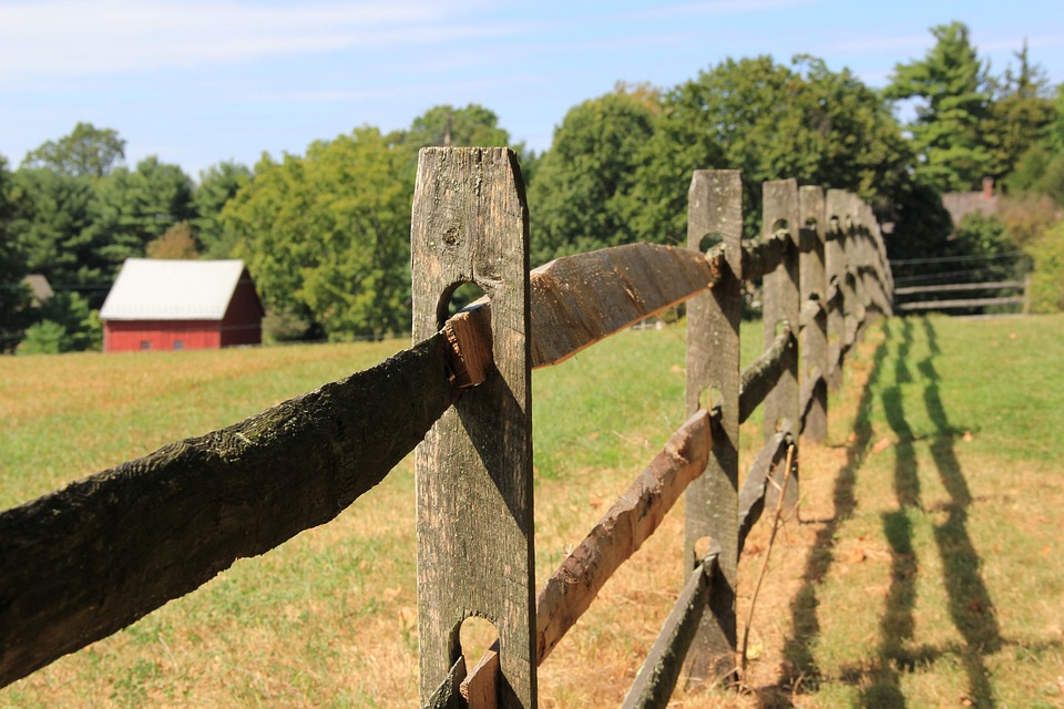 Wooden Farm Fence Wooden Farm Fence