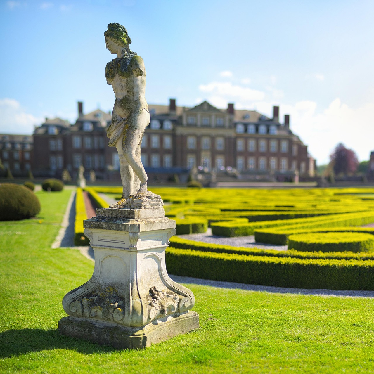 Castle - free online jigsaw puzzle photo