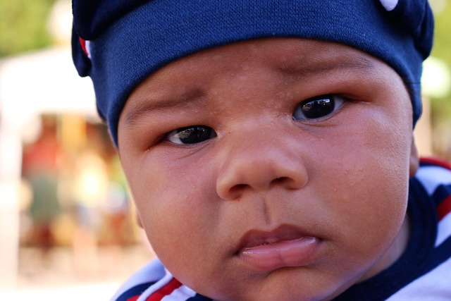 Free Child Infant photo and picture