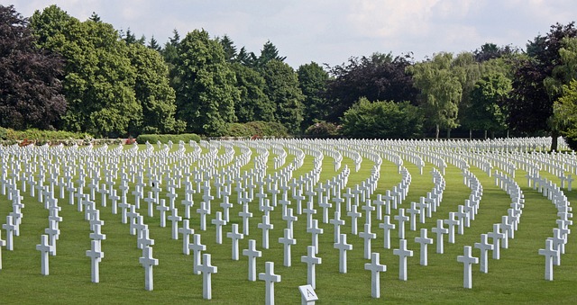 graveyard, cross, graves, grief, military, tombstone, mood, dig, memorial, the atmosphere, silence, commemorate, memory, quiet, war, faith, monument, peaceful, story, good friday, dead, suffering, church, passion, christian, historical, crucifix, prayer, christianity