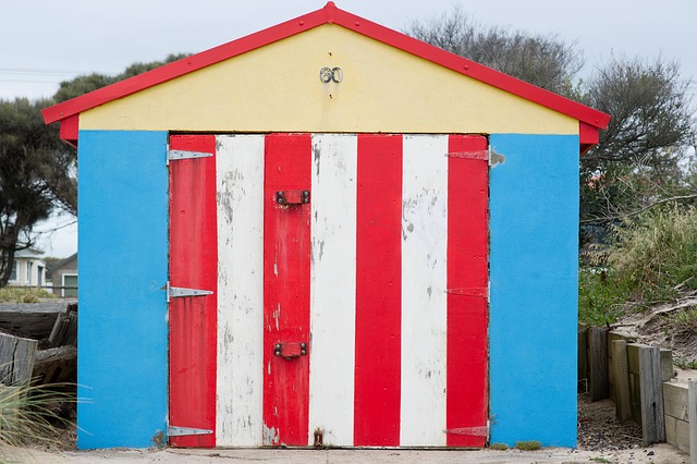 Free Beach Beach Box photo and picture