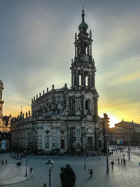 Free Dresden Hofkirche photo and picture