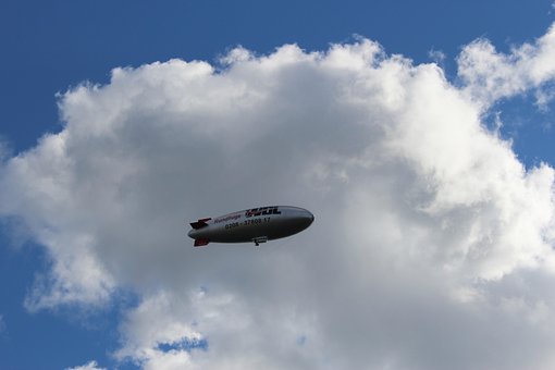 Luftskib, Skyer, Himmel