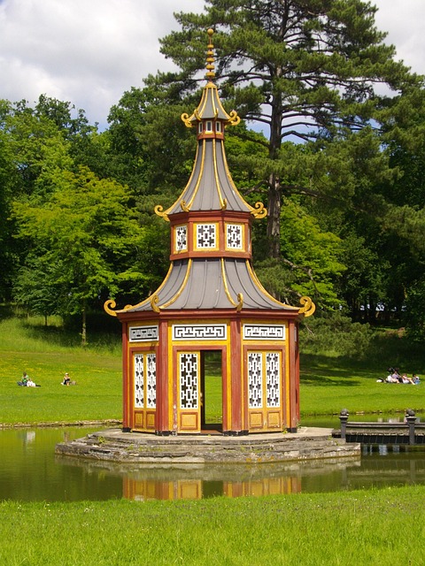 Free Chateau Pagoda photo and picture
