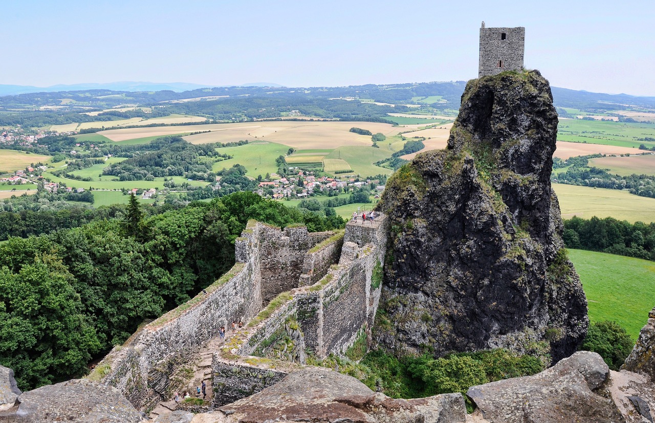 Ruin - free online jigsaw puzzle photo