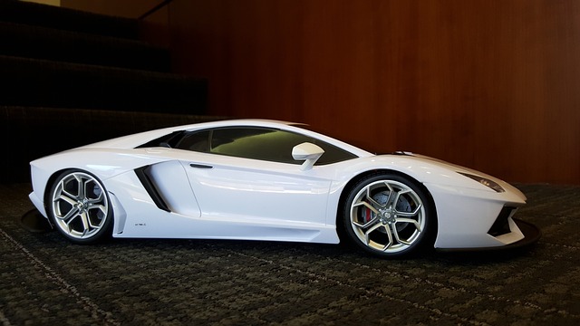 Free Toy Car White Car photo and picture