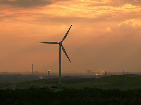 Windrad, Abendstimmung, Ruhrgebiet