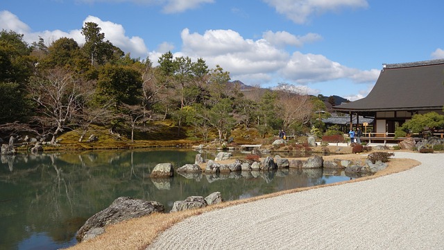 Japanese-Style jigsaw puzzle