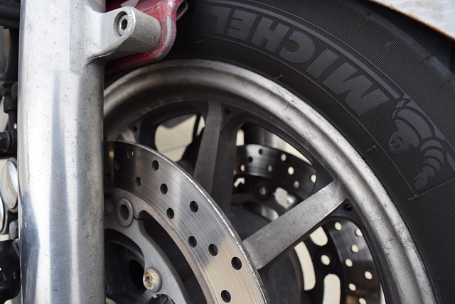 Free Motorcycle Axel photo and picture
