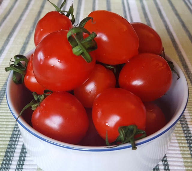 Free Tomatoes Vegetables photo and picture