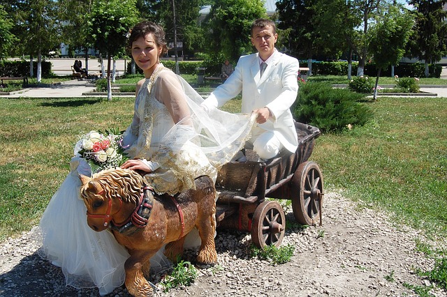 Free Weddings Stroll photo and picture