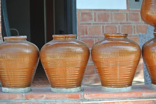 Free Tao Urn photo and picture