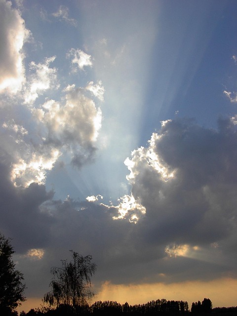Free Sky Sunbeam photo and picture