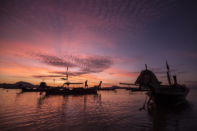 Free Twilight Boat photo and picture