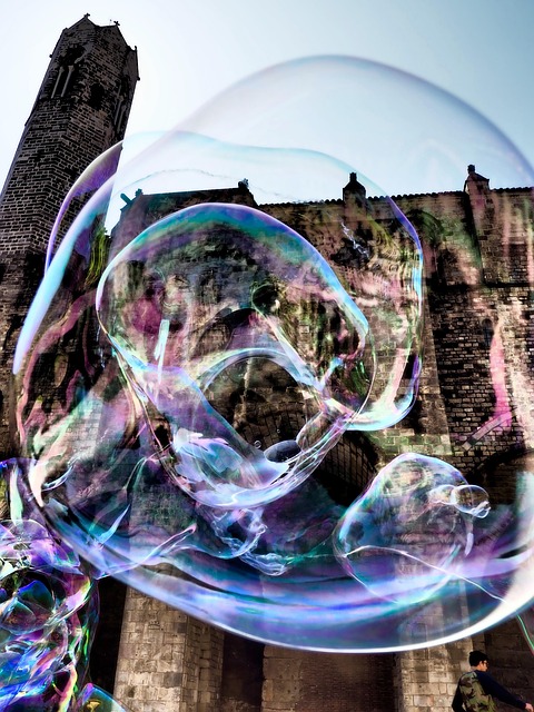 Free Soap Bubbles Artist photo and picture