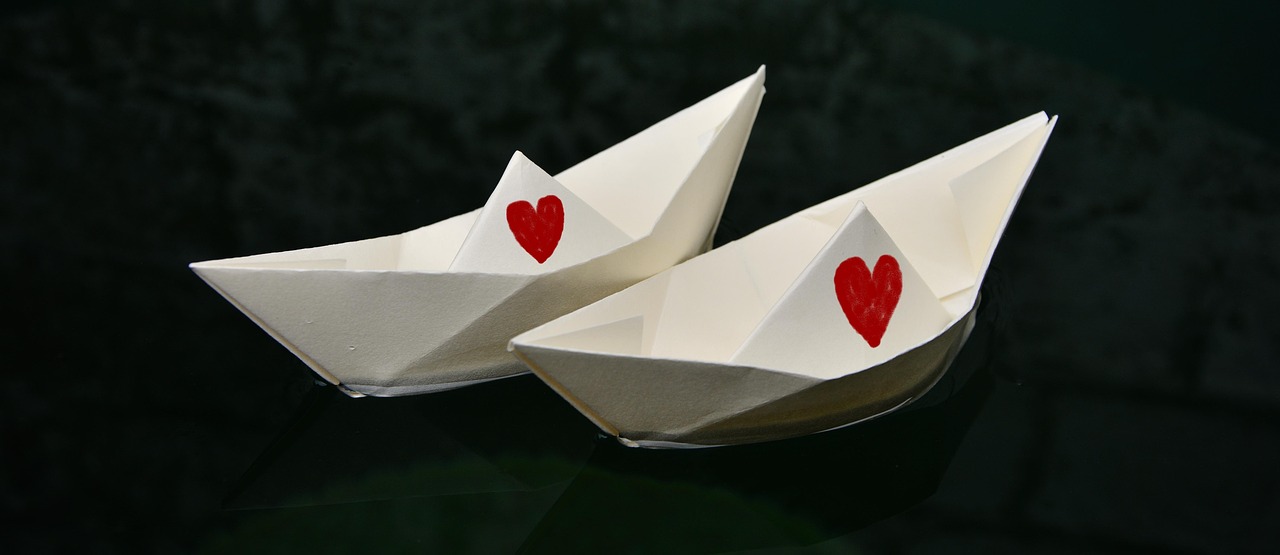 10,000+ Free Folded Paper & Origami Images - Pixabay
