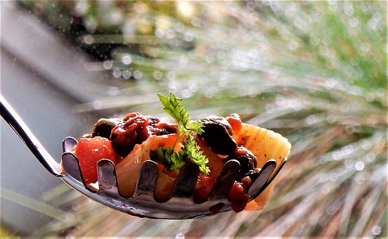 Espaguetis a la Monaguesca Cocina típica de Mónaco, Espaguetis a la Monaguesca