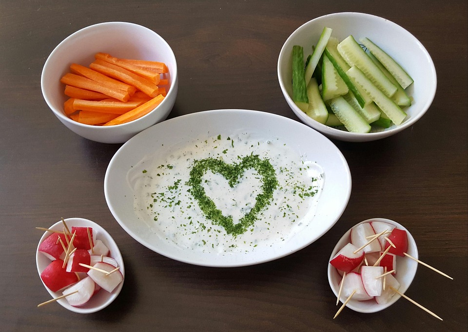 Gesund, Gemüse, Möhre, Gurke, Radieschen, Quark