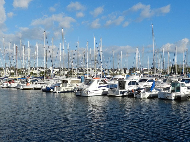 Free Boats Port-De-Plaisance photo and picture