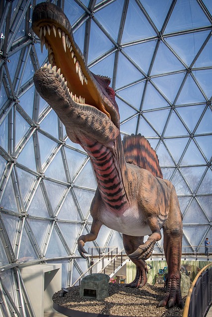 Riesenechse, Saurier, Reptil, Sauropode