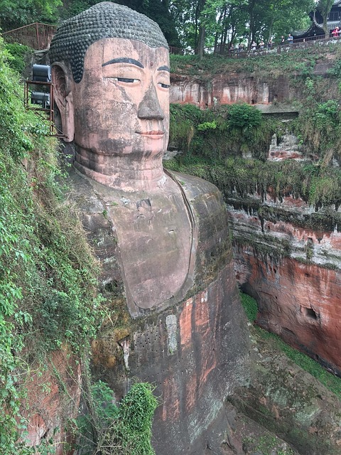Free Giant Buddha Sichuan photo and picture