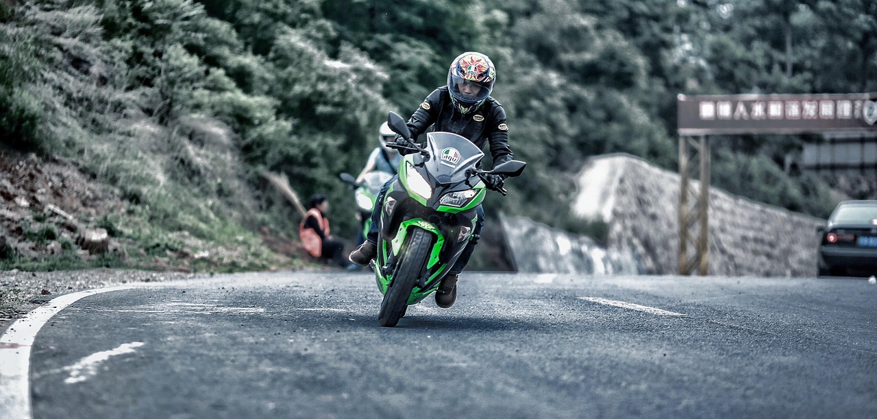 Cheap motorcycle for sale in St. Gallen: Legal Guide, Costs, and Ownership in Switzerland