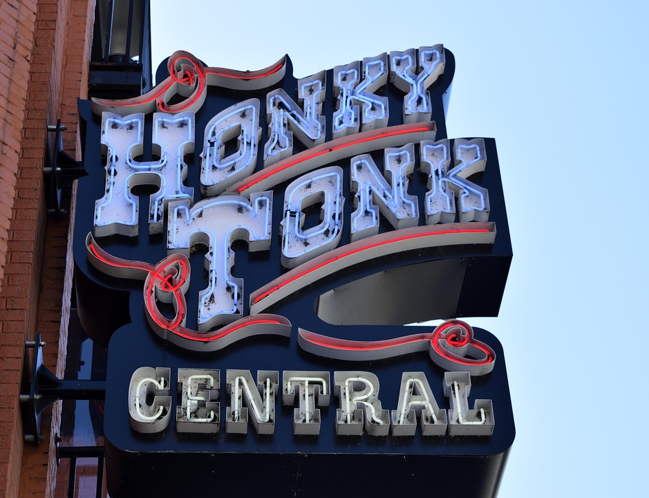 Free Sign Neon Light photo and picture