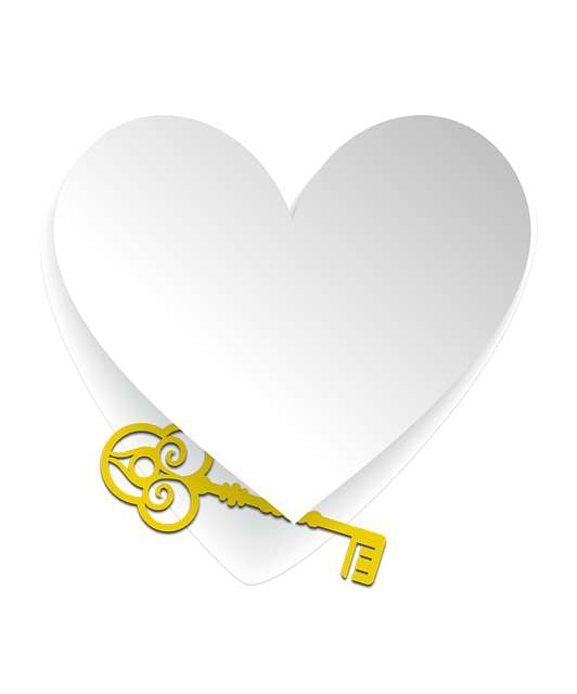 Free Heart Key illustration and picture
