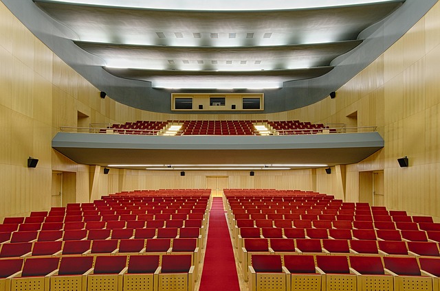 Vis, Stue, Biograf, Teater, Motel