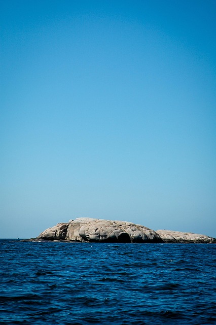 Free Rock Sea photo and picture