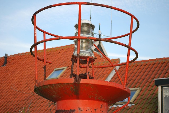 Free Light Red photo and picture