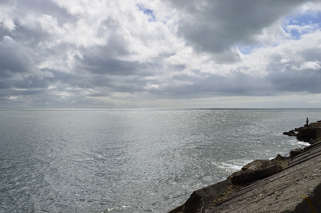 Free Sea Silver Cloudy photo and picture