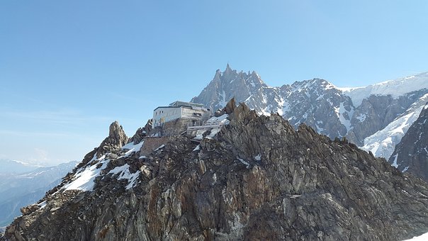 Free Refuge Des Grands Mulets Chamonix photo and picture
