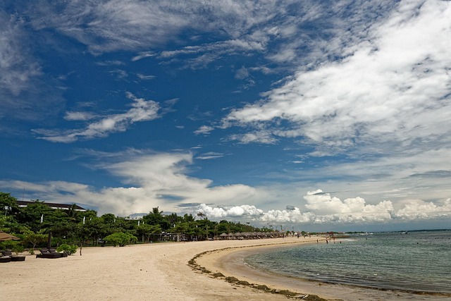 Free Blue Sky White Cloud photo and picture