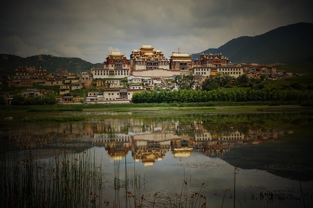 Free Temple Yunnan photo and picture